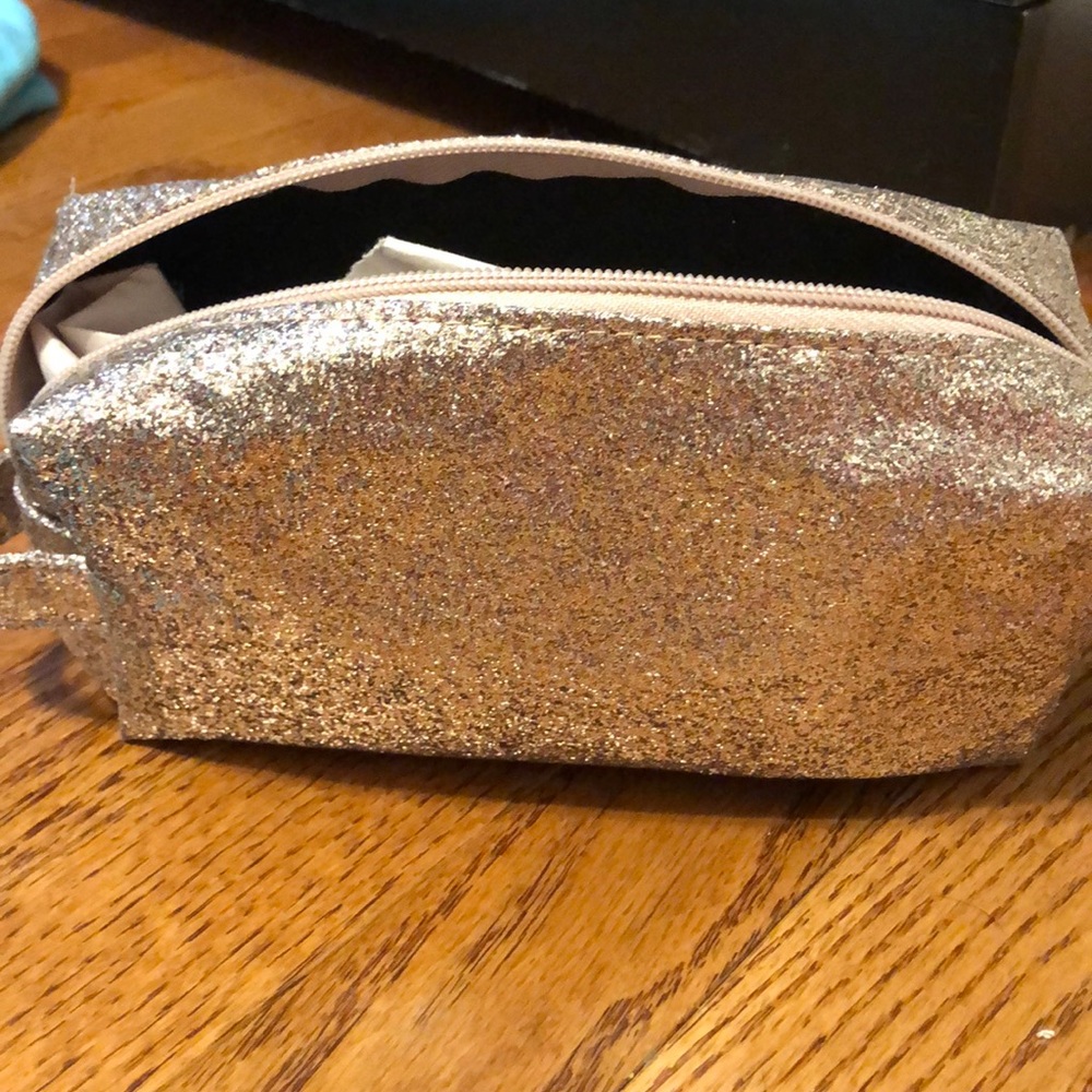 Makeup bag